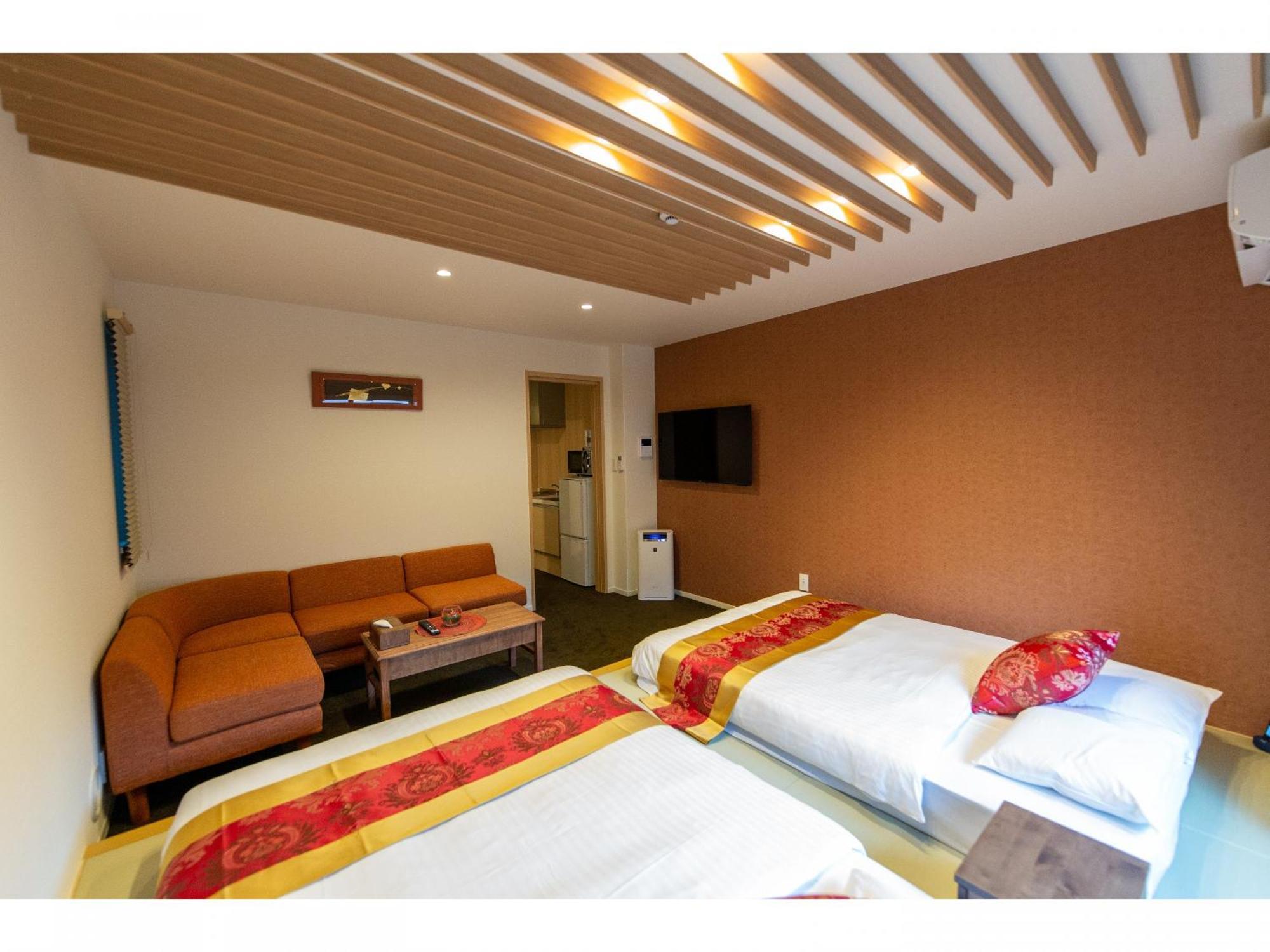 Grand Base Hiroshima Ekimae Aparthotel Ngoại thất bức ảnh